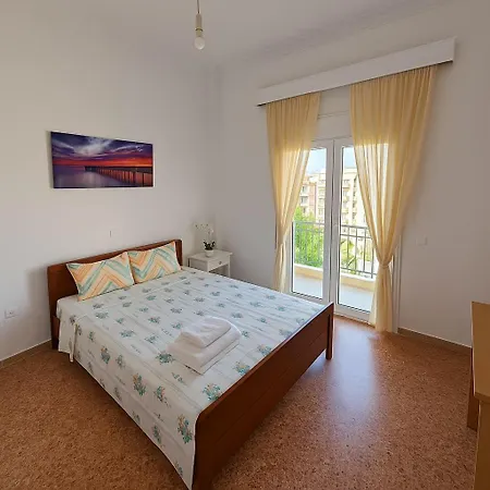 Your Refuge Overlooking Port 6a Lejlighed *